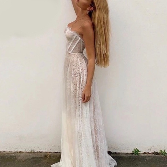 SOLD OUT Romantic Eyelash Lace Embroidered Sheer Maxi Dress - Picture 3 of 6